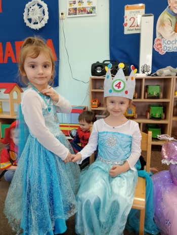 d99ae668-47a2-4e2a-8c79-a57228450e4c