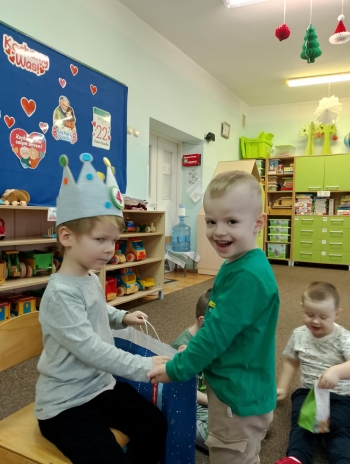 3f931eab-f315-487a-9d23-88c702c3db77