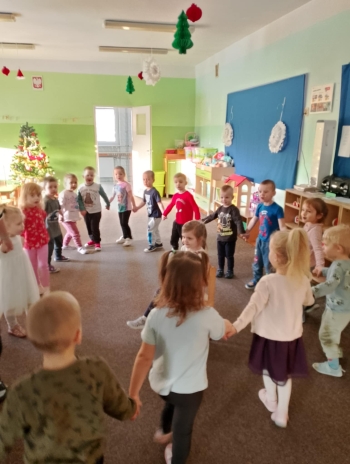 a7f9c90f-b5d7-44d8-abef-0286c1d50079