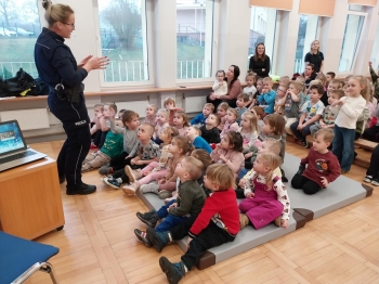 52b395bd-101d-4543-a910-5bbaeff0b350