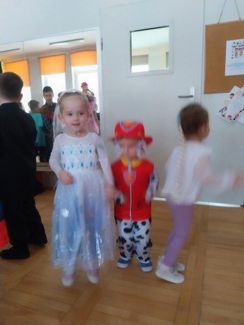 302391e1-8e3b-4ca2-ace5-a823cba38f55