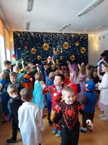 0d8b617d-f4ec-412e-9039-818fe8c9d2ea