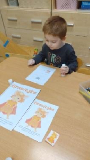 3f8db1b0-333d-4ca3-aa05-5120b2a25663