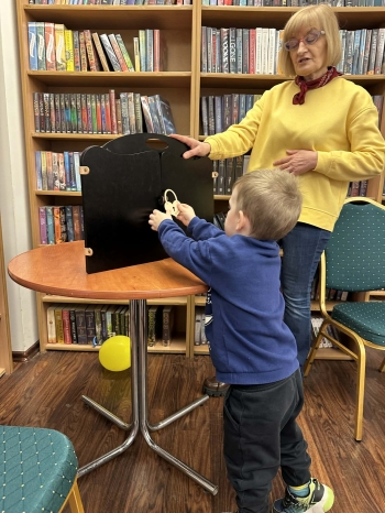 e8379c32-e97d-4eed-a66a-7083dca34145