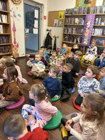 eb09a473-0062-4d4e-9796-60a49099cfa4