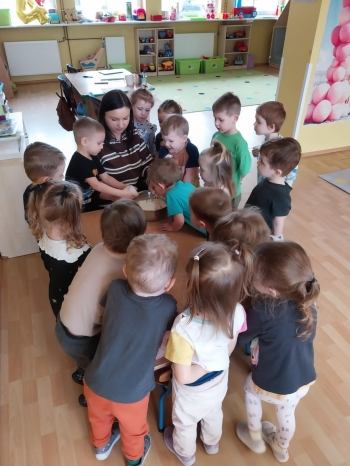 67b87c5f-38e6-4d41-b6d6-d3502240d156