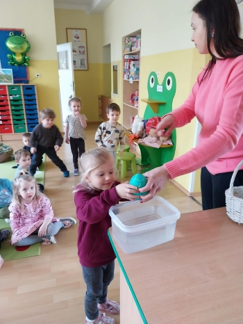 0ef96c79-76bb-44a2-ae08-a7d939ef28b5