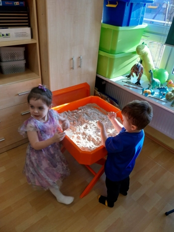 ec10b5cf-256b-42a3-9eea-50d40df56f97