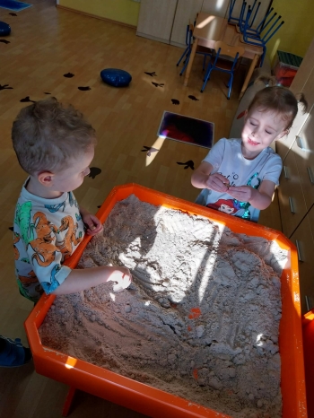 00a63fee-12fa-40be-a522-77f22017bc85