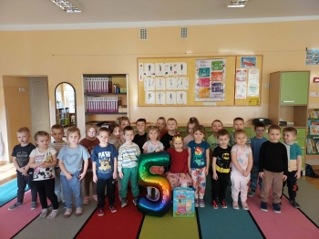 dcf4de64-6927-4789-aaae-c51302c34149.jfif