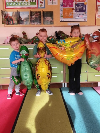 ddd7e005-0d00-4890-9e3f-015f1b11d5ef.jfif