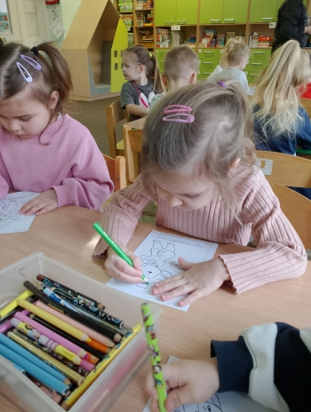 c93b4f24-c0b1-4ac0-ab38-560d440550a9