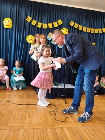 fbefbcb2-612e-48ed-a297-8990dac1e575.jfif