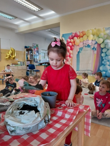 343e68c2-c6e0-4782-a463-d02670e684f9