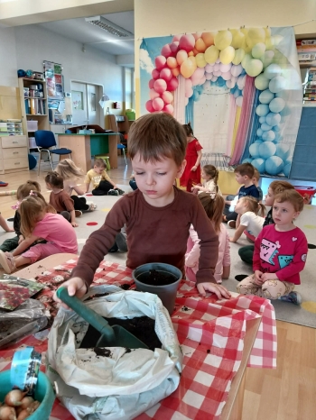 af8011cd-32fa-4962-b2b1-d85fccf76b23