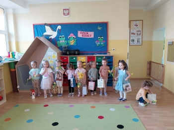 e27fbd86-d73b-458b-9862-240afe0ec573