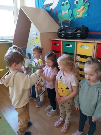 9c39ce5e-4fa8-4067-b37a-147ce9e11862