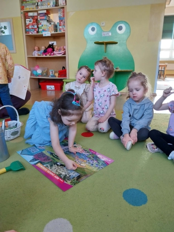 b66c9df7-c8c4-43f8-97f1-8eb8ab7b8e54