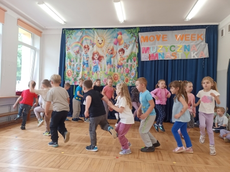  MOVE WEEK - muzyczna gimnastyka